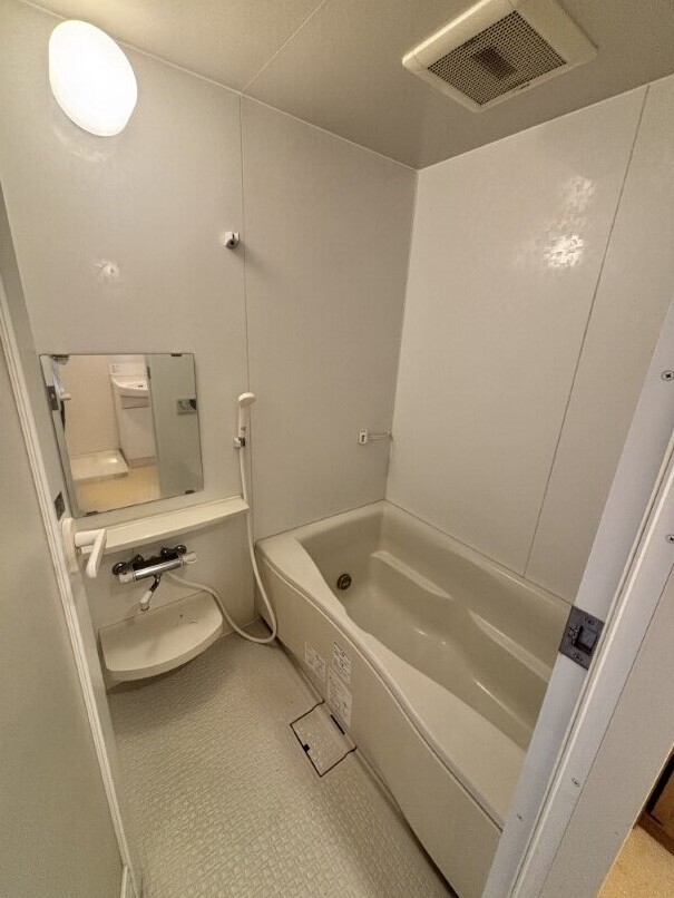 バス・シャワールーム　追炊機能あります♪