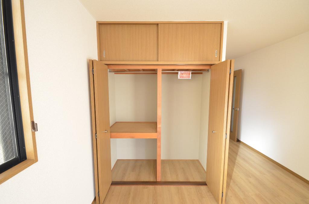 収納　クローゼット