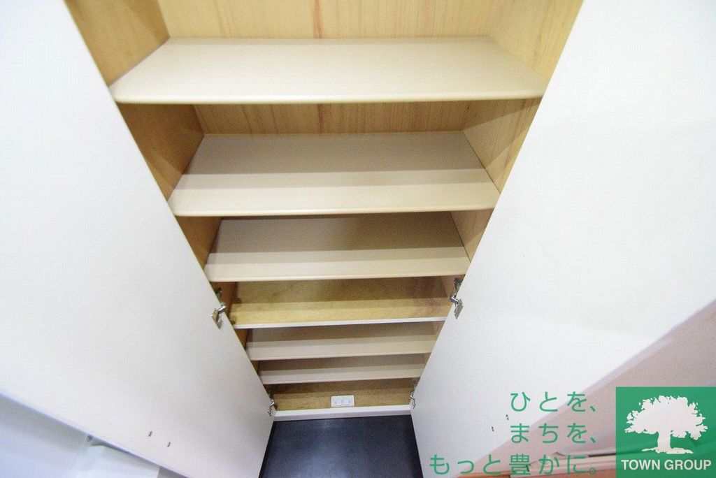 玄関　現況を優先