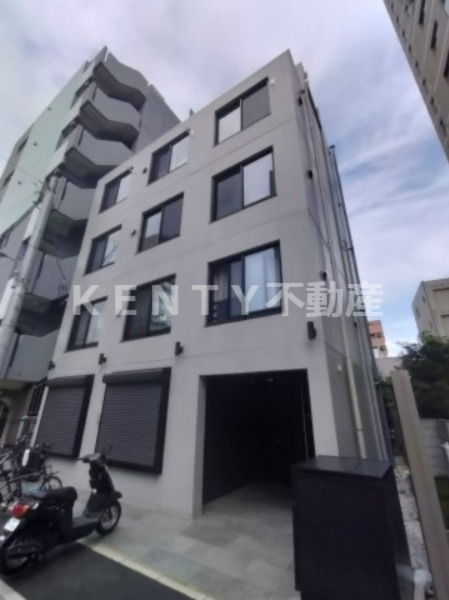 建物外観　外観は落ち着いています