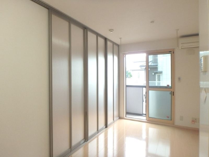 居室・リビング　図面と現状に相違がある場合には現状を優先