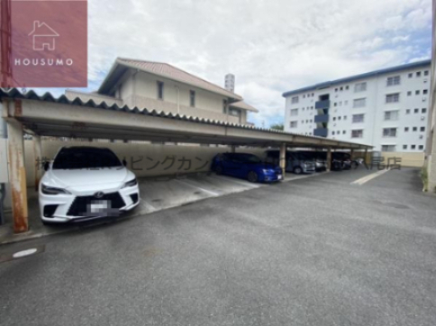 駐車場　駐車場があります