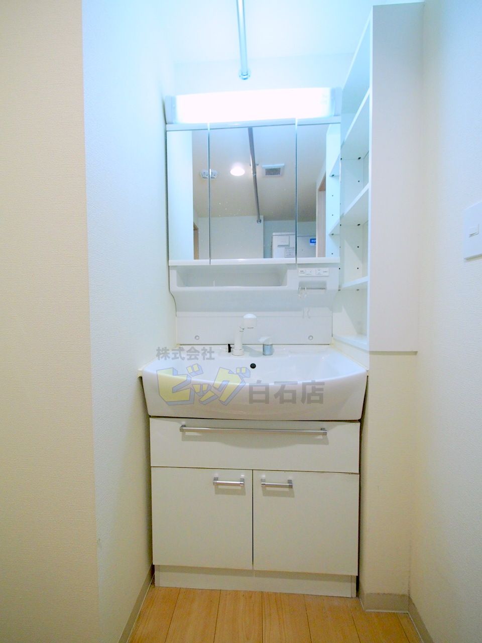 洗面設備　シャンプードレッサー完備しています♪