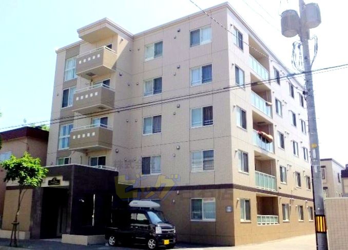 建物外観　人気のオール電化マンションです♪