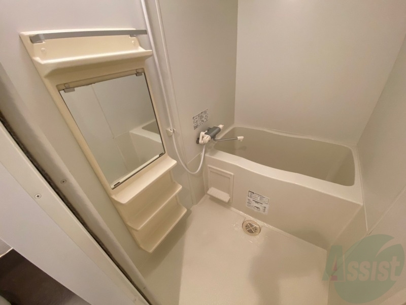 バス・シャワールーム　お風呂です。ゆっくりお風呂につかるのも体に良いですね～