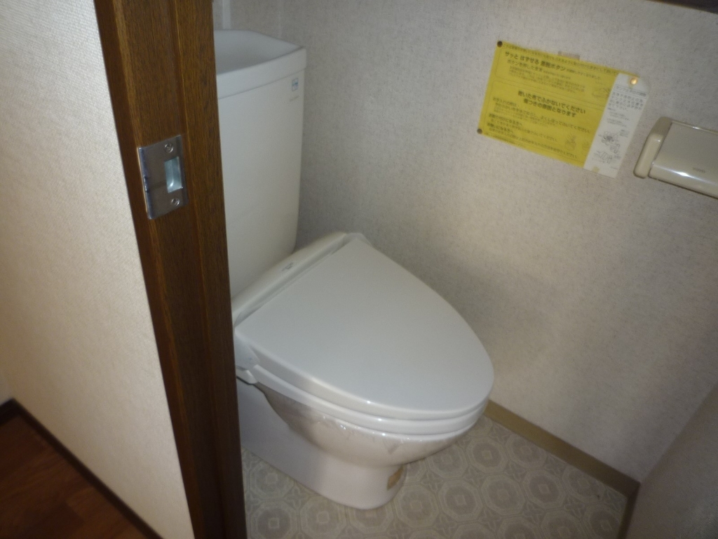 トイレ　1階反転タイプ