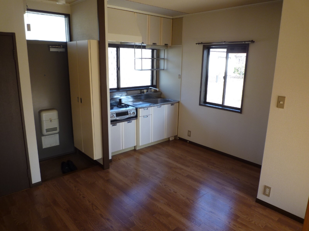 キッチン　1階反転タイプ