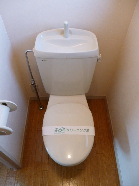 トイレ　落ち着ける空間です。