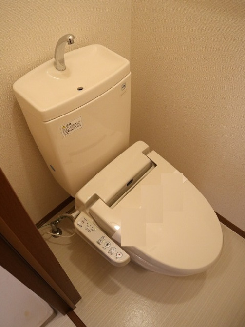 トイレ　トイレもきれいです