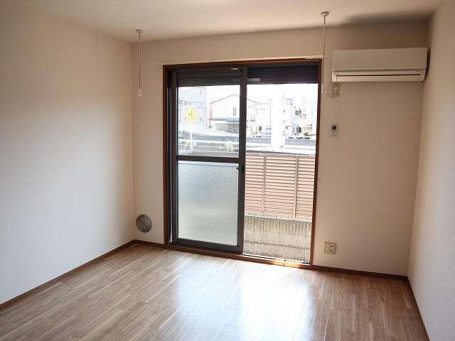 その他　明るい室内です。