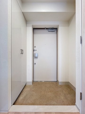 玄関　☆広々とした玄関☆