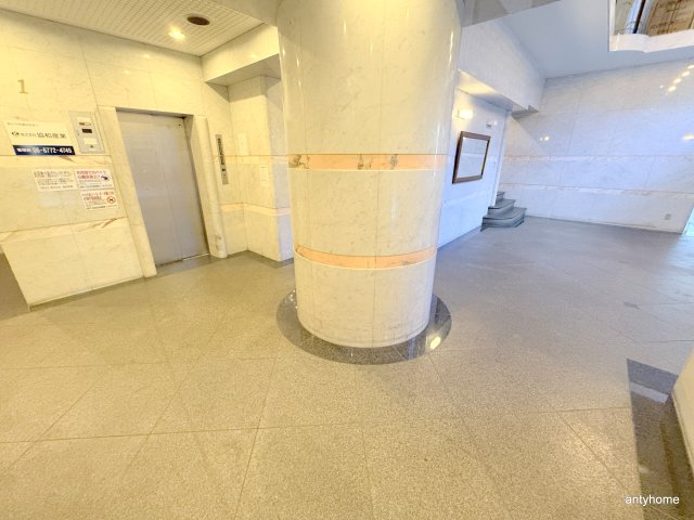 ロビー