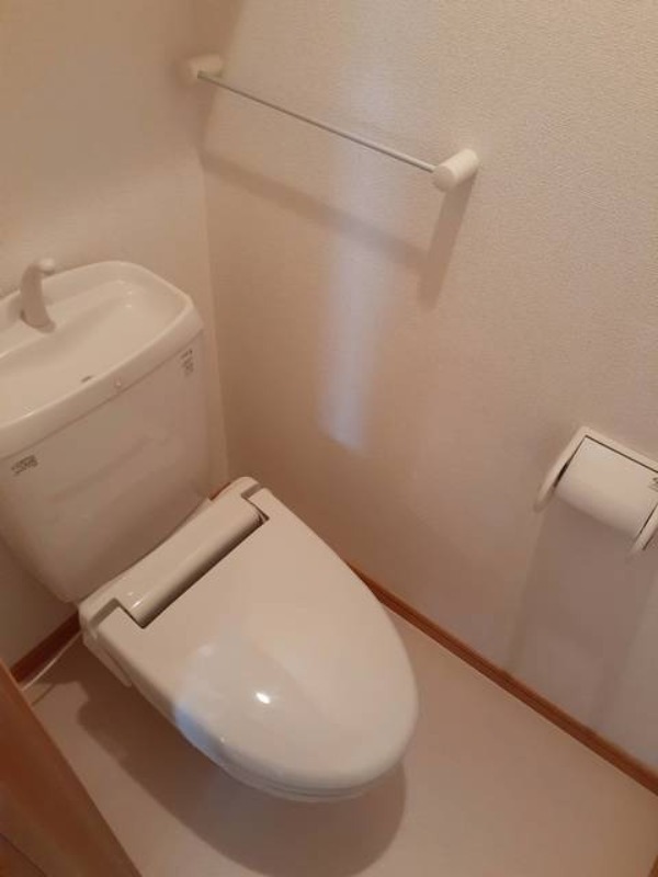 トイレ　図面と現状に相違がある場合には現状を優先