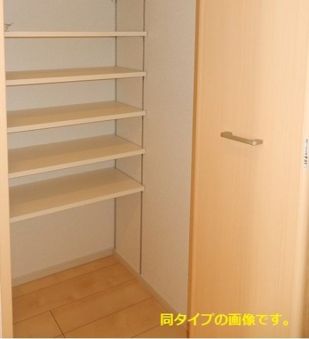 収納　大きなものも収納できそうです