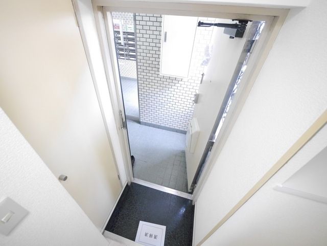 玄関　★お問合せはタウンハウジングまで★