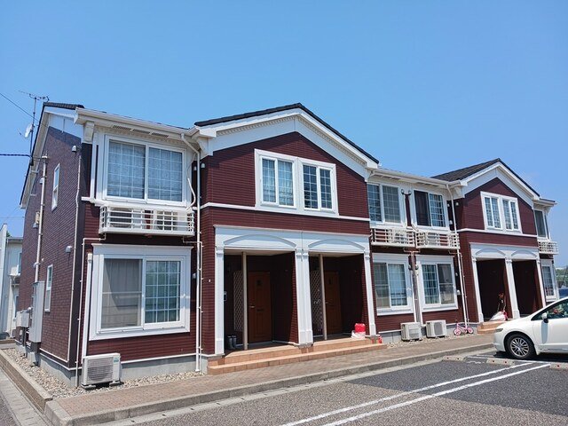 建物外観　落ち着いた雰囲気の外観です