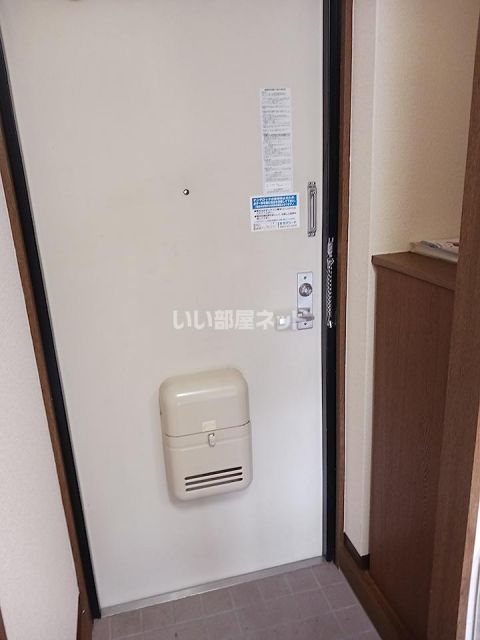 ＪＲ東海道本線 愛野駅 徒歩6分 5階建 築22年の玄関写真