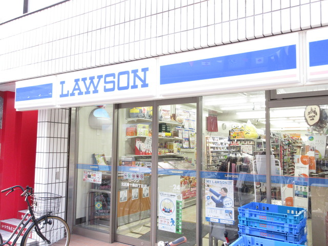 コンビニ　ローソン北区東十条四丁目店（コンビニ）まで212m