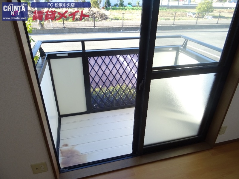バルコニー　同タイプ部屋写真です。