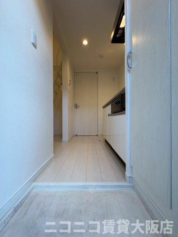玄関　同タイプイメージ写真のため現況を優先いたします。