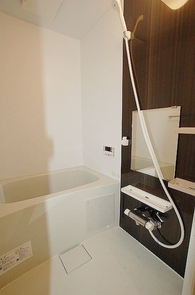 バス・シャワールーム　同型イメージ