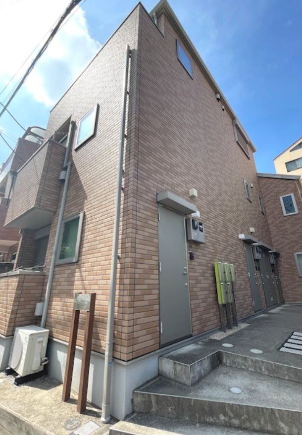建物外観　外観は落ち着いています