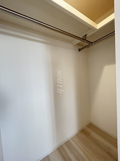 収納　部屋・階数により室内カラーが異なる場合がございます