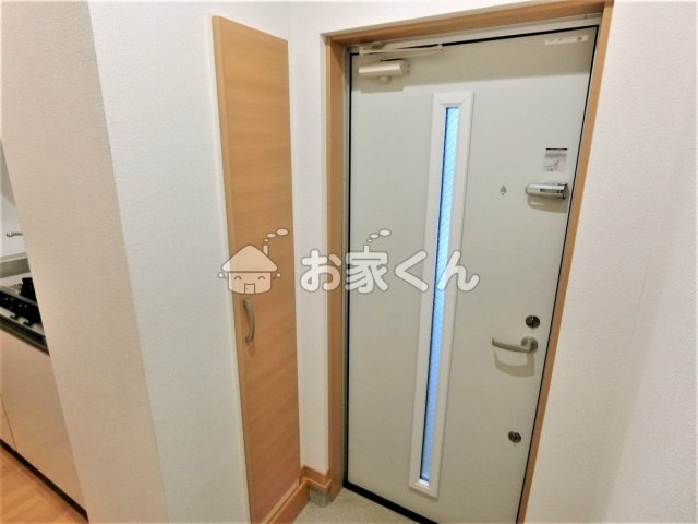 玄関　シューズボックス付き玄関
