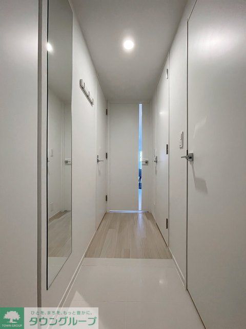 玄関　タウンハウジングレジデンス事業部　恵比寿店・赤坂店までお問…