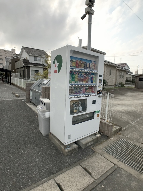 その他　敷地内自動販売機（その他）まで5m