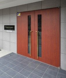エントランス　☆共用部分☆