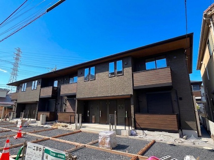 建物外観　建築中