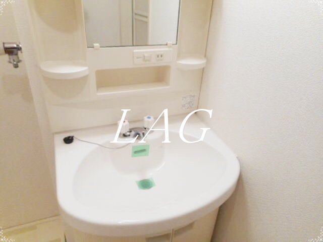 洗面設備　洗面台です。