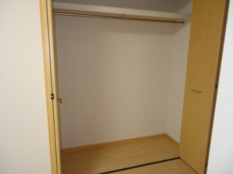 収納　図面と現状に相違がある場合には現状を優先
