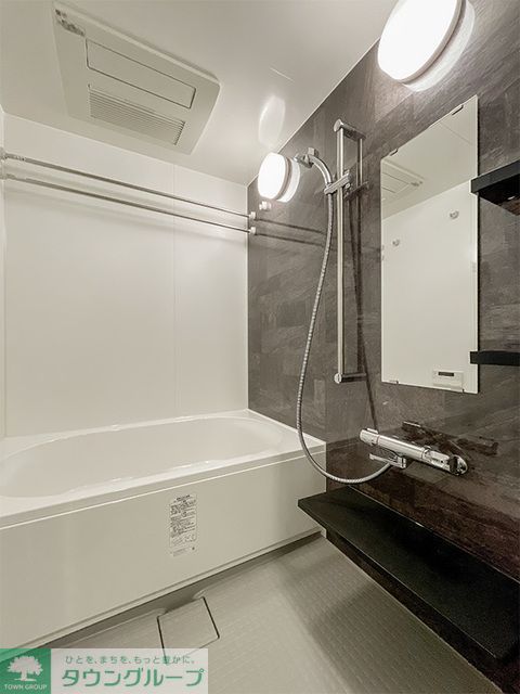 バス・シャワールーム　※写真は同タイプ住戸です。