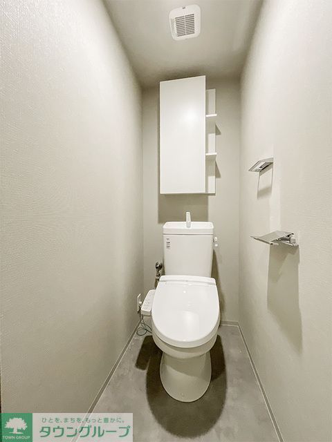 トイレ　※写真は同タイプ住戸です。