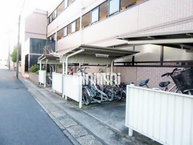 その他共有部分　屋根付きの駐輪場あります。