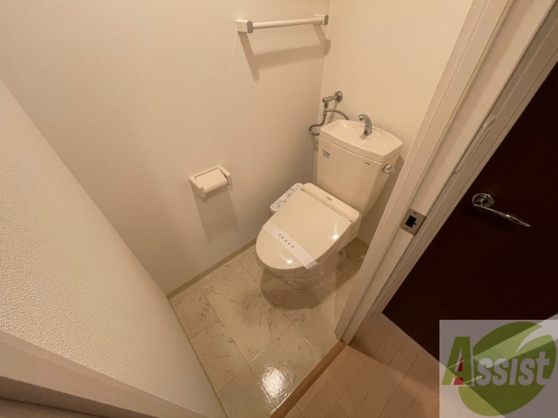 トイレ　トイレです。ウォシュレット付を探している方、おすすめです。