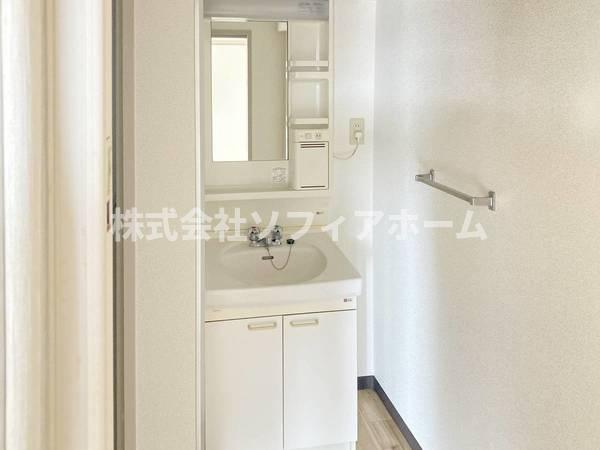洗面設備　ビレッジハウスの同一物件・同一タイプの間取りの写真です