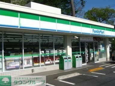 コンビニ　（参考）ファミリーマート（コンビニ）まで276m