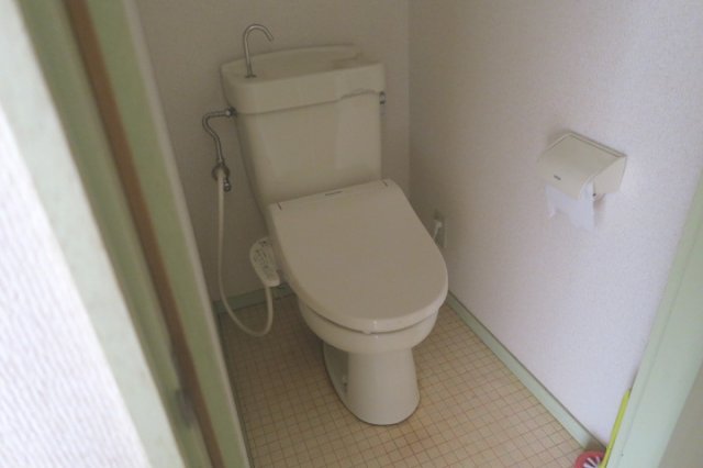 トイレ　コンパクトで使いやすいトイレです