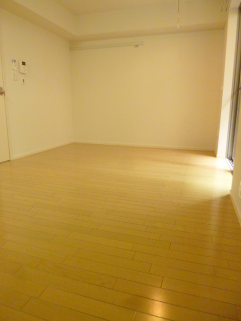 居室・リビング　★キレイなフローリングのお部屋です★