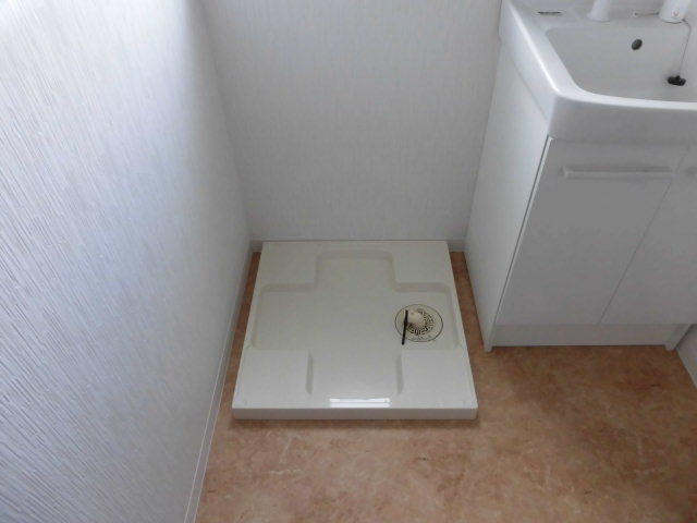 その他設備　室内洗濯機置き場です