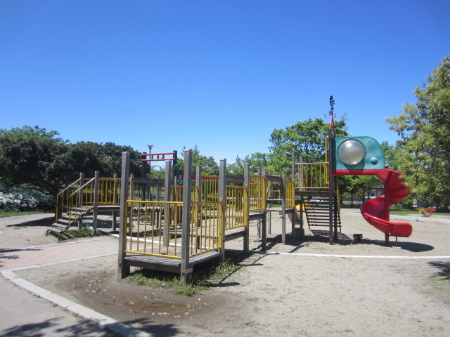 公園　中田中央公園（公園）まで926m