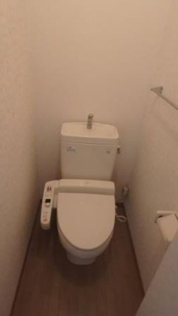 トイレ　【トイレ】同じ間取りの別部屋の写真です