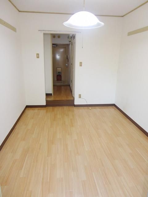 その他部屋・スペース　同建物別号室参考写真です