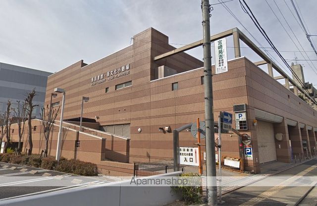 図書館　西図書館（図書館）まで350m