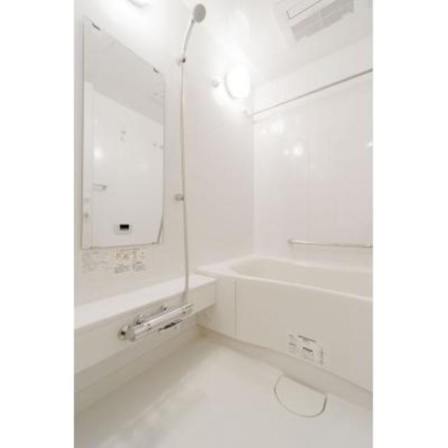 バス・シャワールーム　※写真は同タイプ住戸です。