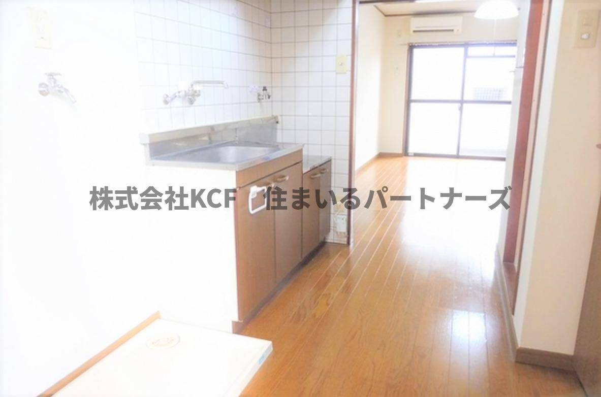 居室・リビング　こちらの居間で趣味の時間をお楽しみください