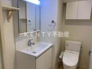 洗面設備　コンパクトで使いやすい洗面所